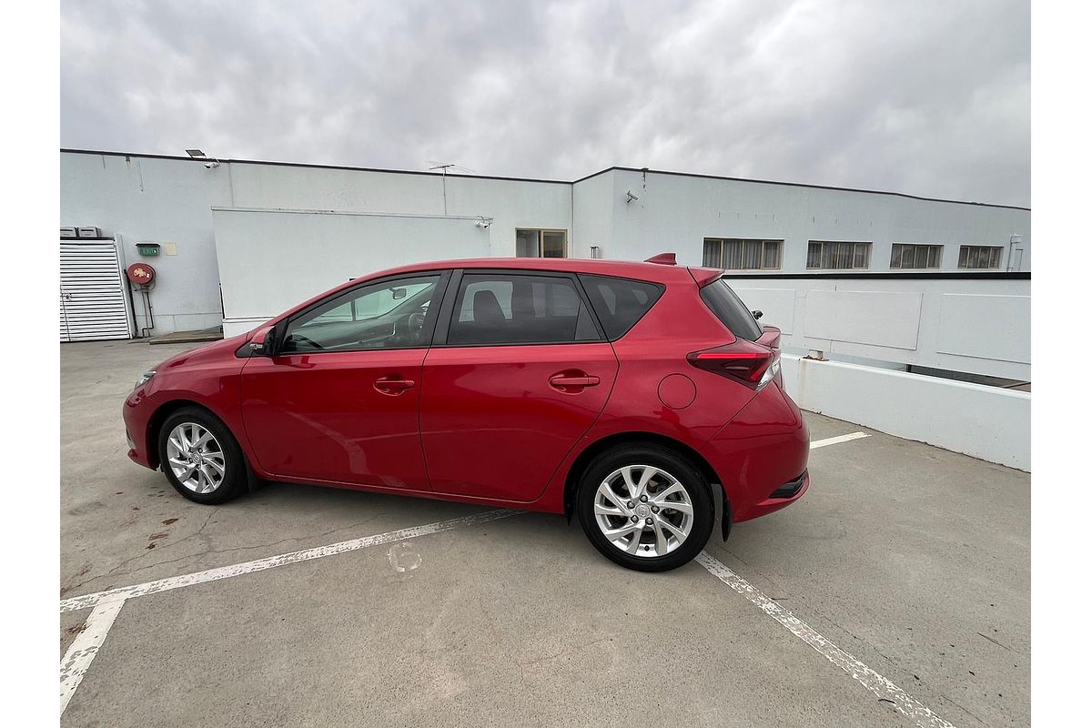 2015 Toyota Corolla Ascent Sport ZRE182R