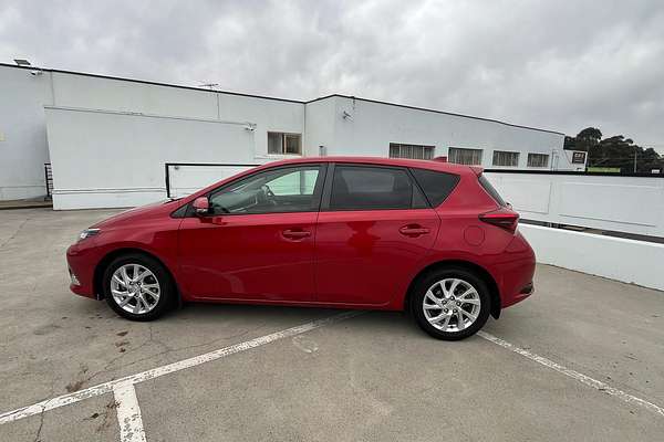 2015 Toyota Corolla Ascent Sport ZRE182R