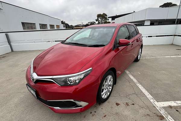 2015 Toyota Corolla Ascent Sport ZRE182R