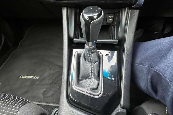 2015 Toyota Corolla Ascent Sport ZRE182R
