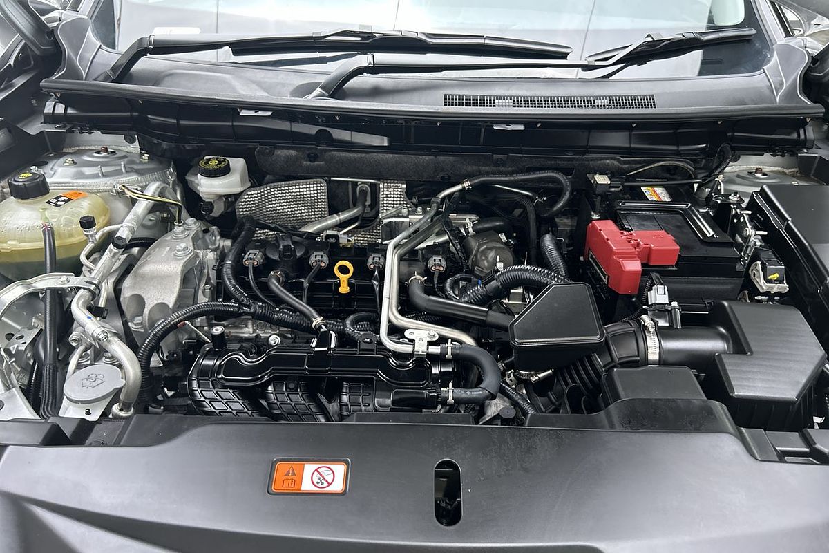 2024 Mitsubishi Outlander LS ZM