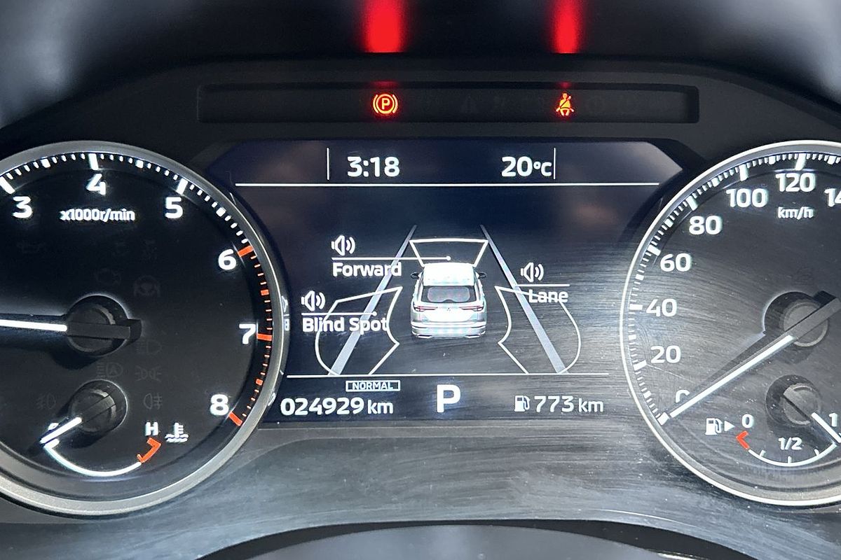 2024 Mitsubishi Outlander LS ZM