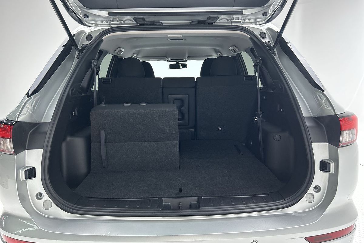 2024 Mitsubishi Outlander LS ZM