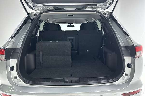 2024 Mitsubishi Outlander LS ZM