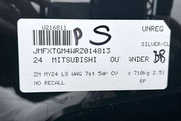 2024 Mitsubishi Outlander LS ZM