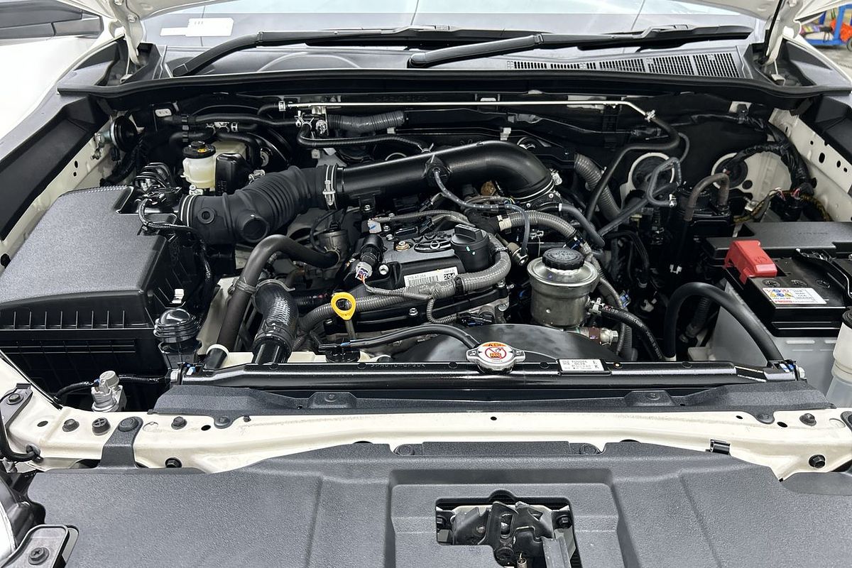 2022 Toyota Hilux Workmate TGN121R Rear Wheel Drive