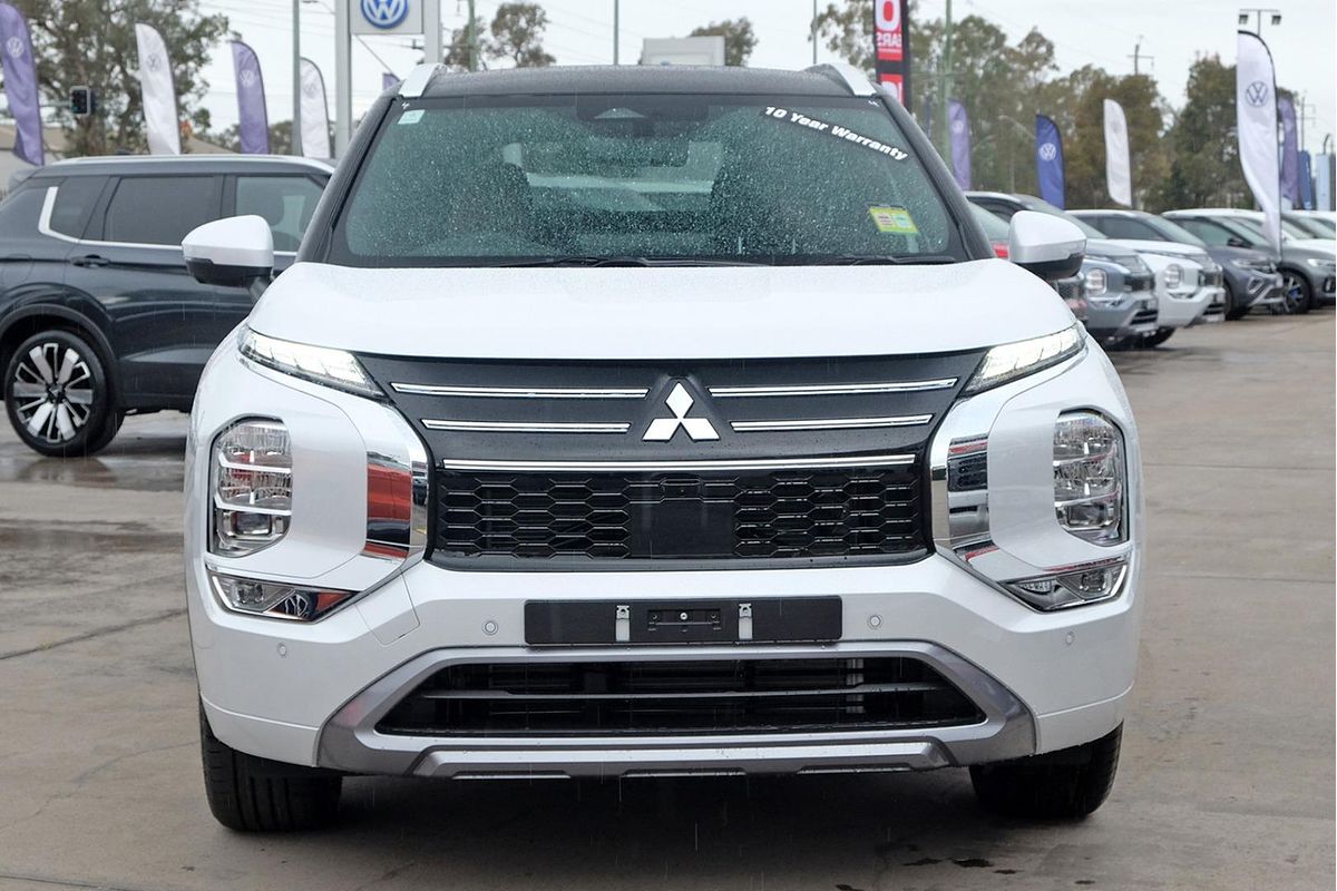 2025 Mitsubishi Outlander Exceed Tourer ZM