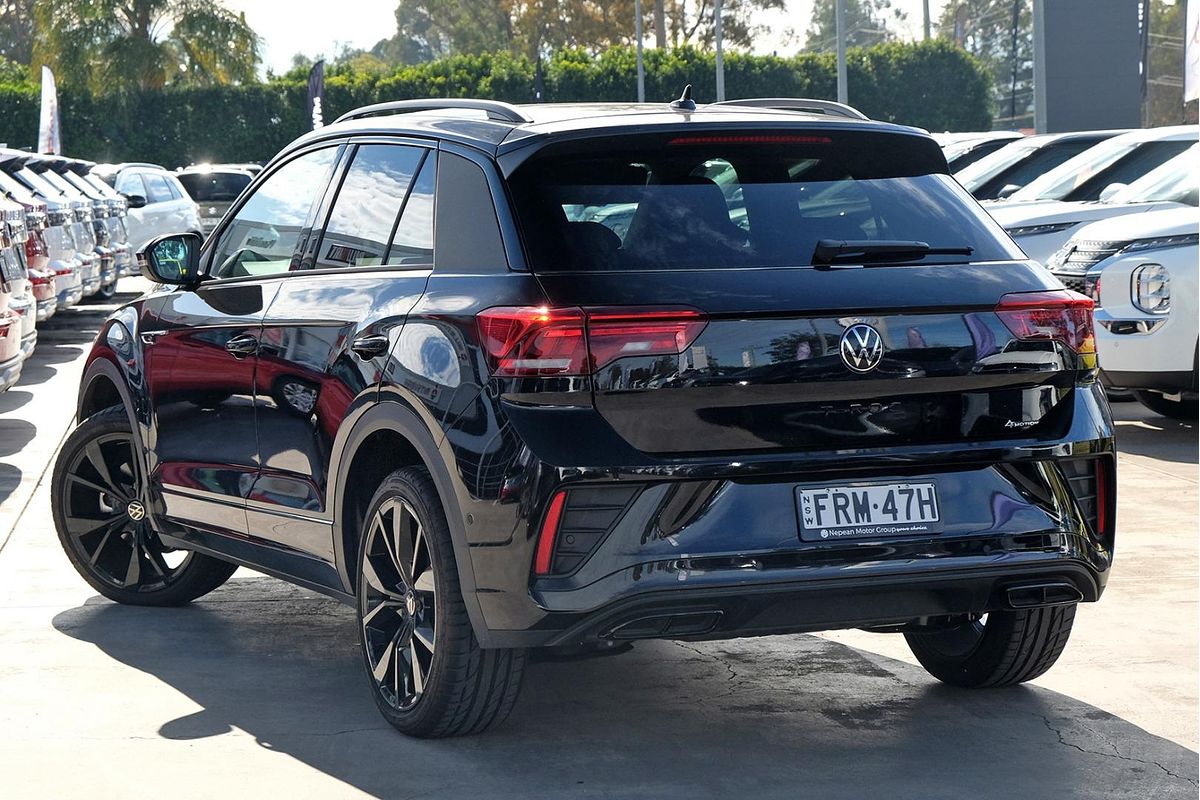 2024 Volkswagen T-Roc 140TSI R-Line D11