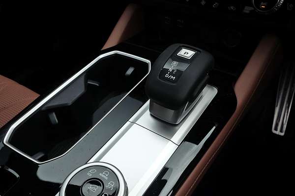 2025 Mitsubishi Outlander Exceed Tourer ZM