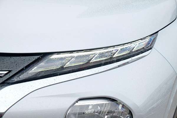 2025 Mitsubishi Outlander Exceed Tourer ZM