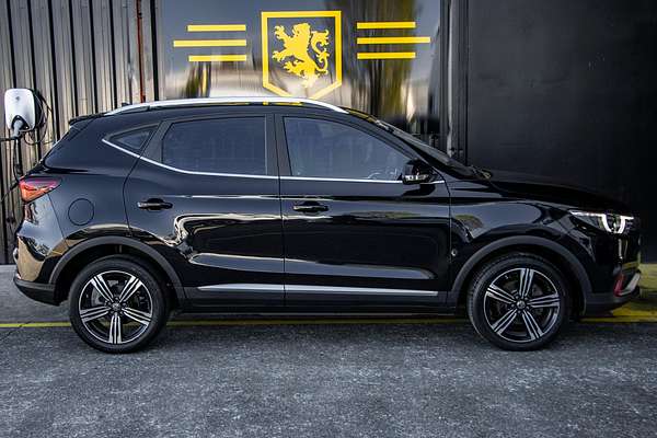 2019 MG ZS Essence AZS1