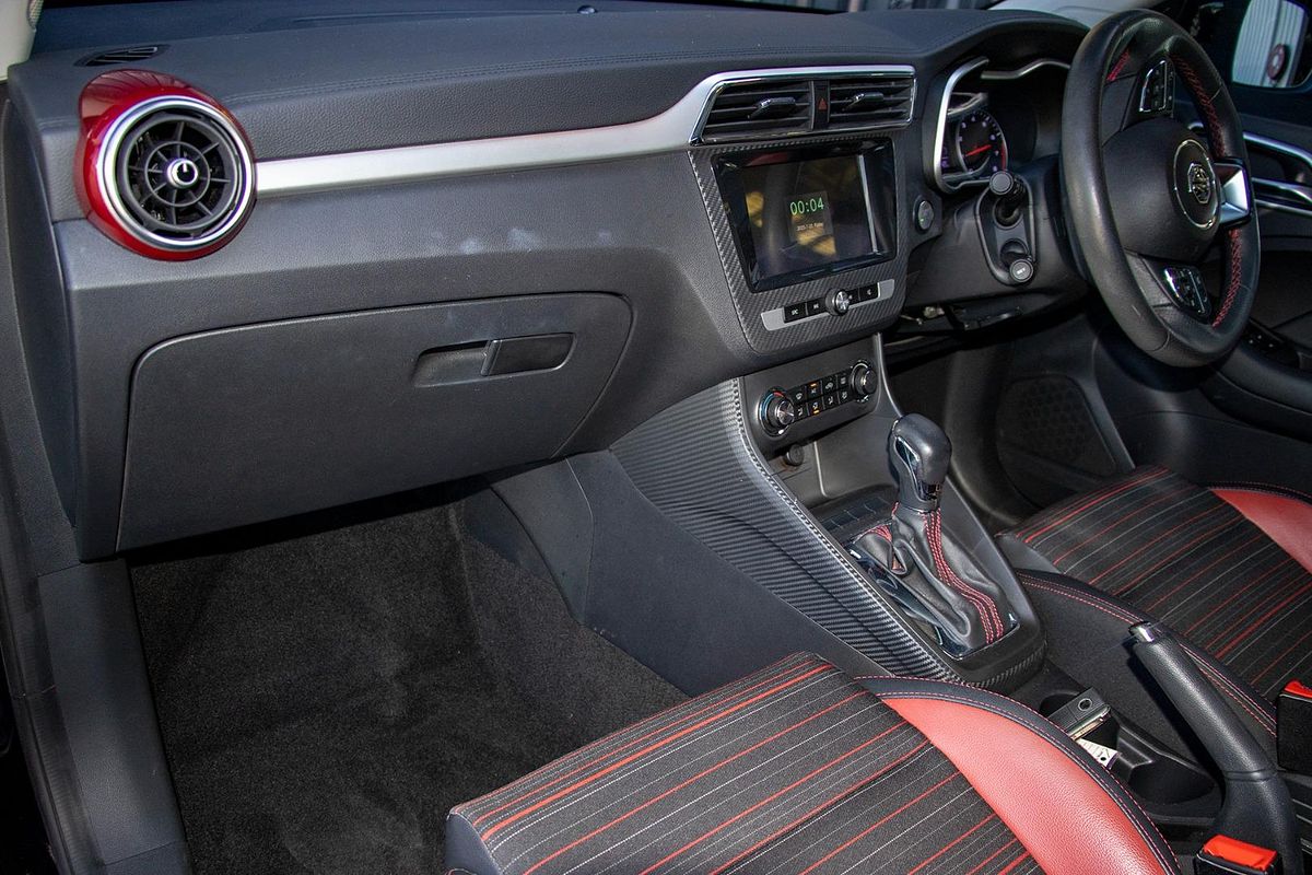 2019 MG ZS Essence AZS1
