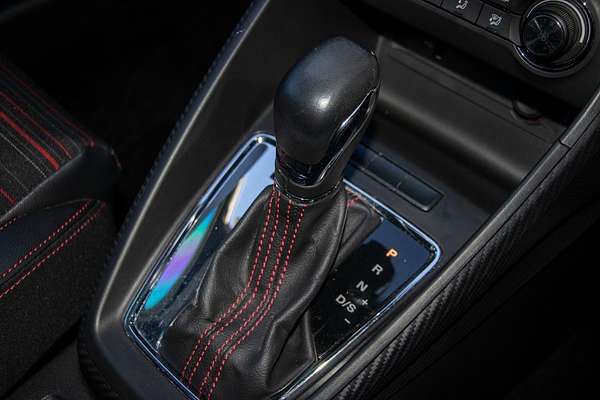 2019 MG ZS Essence AZS1