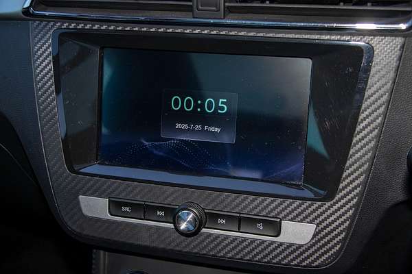 2019 MG ZS Essence AZS1