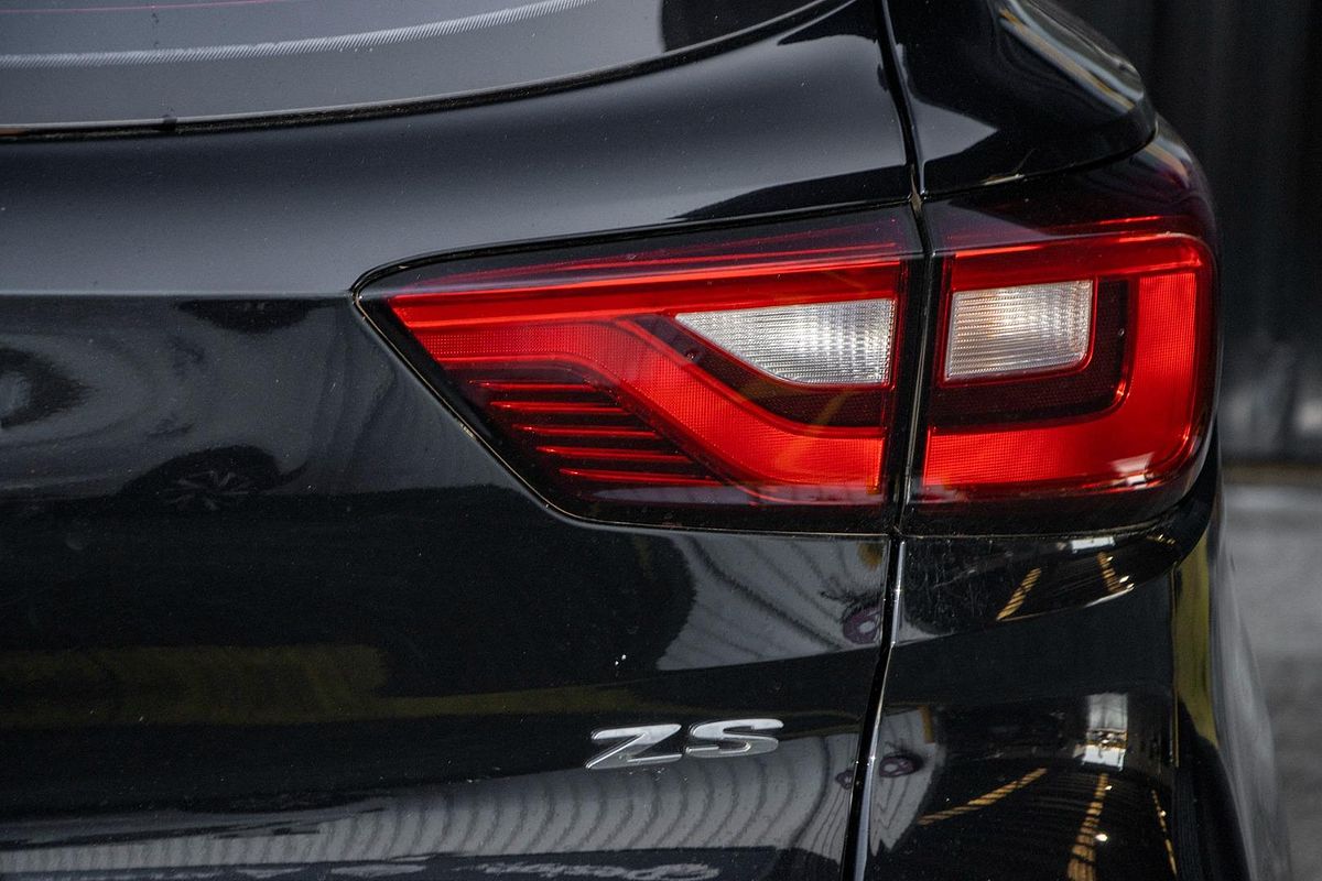 2019 MG ZS Essence AZS1