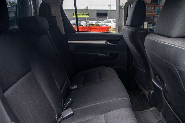 2016 Toyota Hilux SR5 GUN126R 4X4