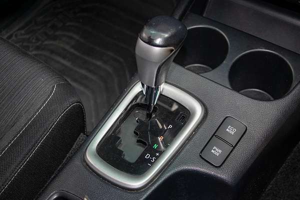 2016 Toyota Hilux SR5 GUN126R 4X4