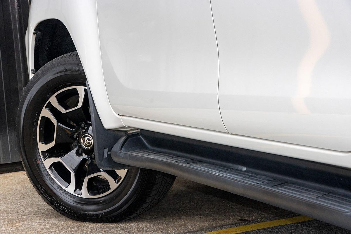 2016 Toyota Hilux SR5 GUN126R 4X4