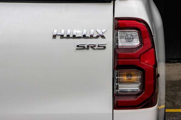 2016 Toyota Hilux SR5 GUN126R 4X4