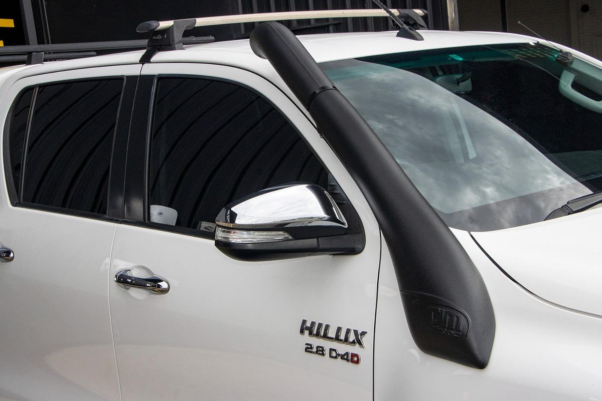 2016 Toyota Hilux SR5 GUN126R 4X4