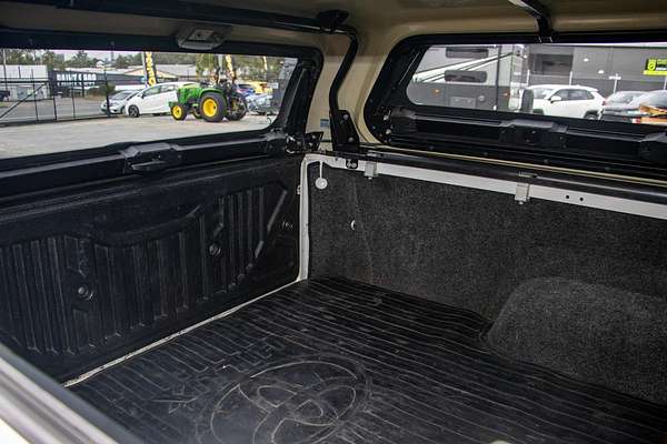 2016 Toyota Hilux SR5 GUN126R 4X4