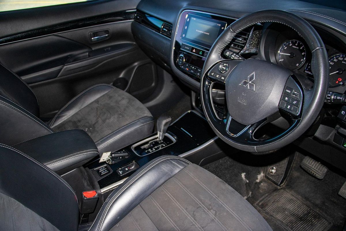 2019 Mitsubishi Outlander LS ZL