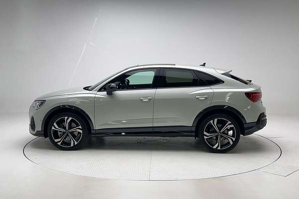 2021 Audi Q3 40 TFSI S line F3