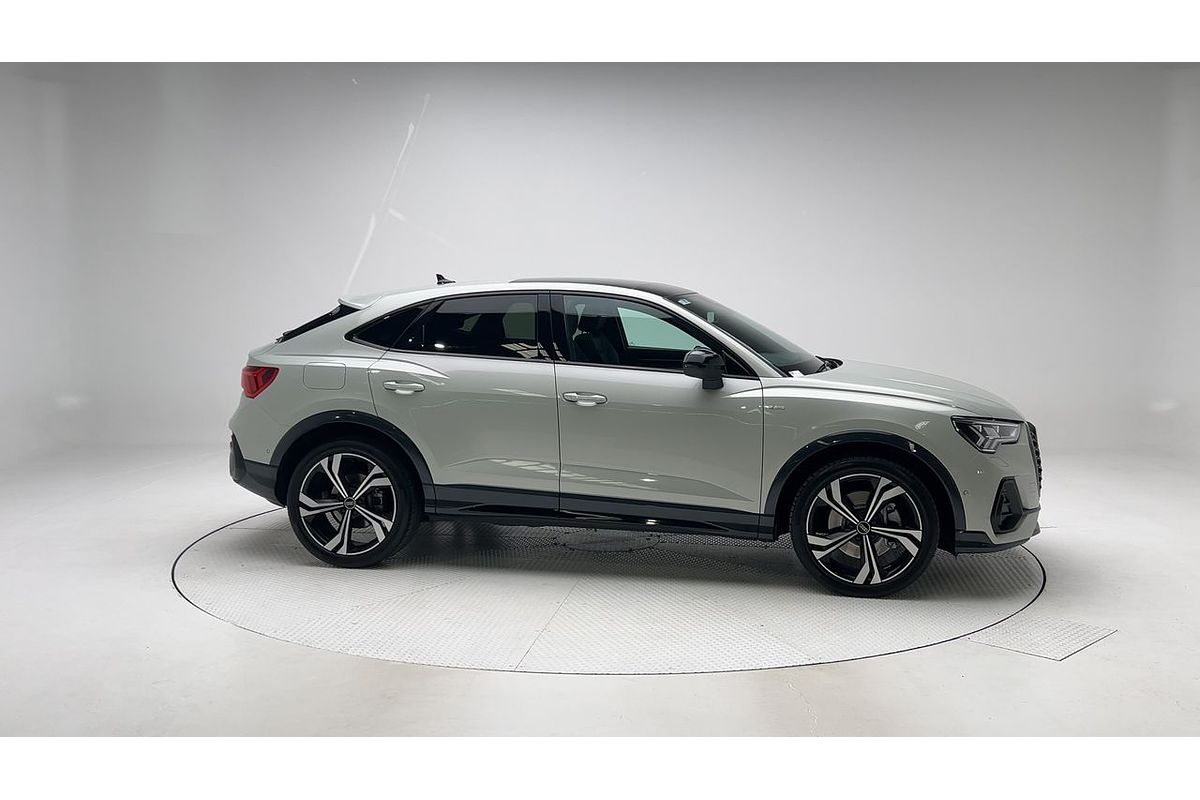 2021 Audi Q3 40 TFSI S line F3
