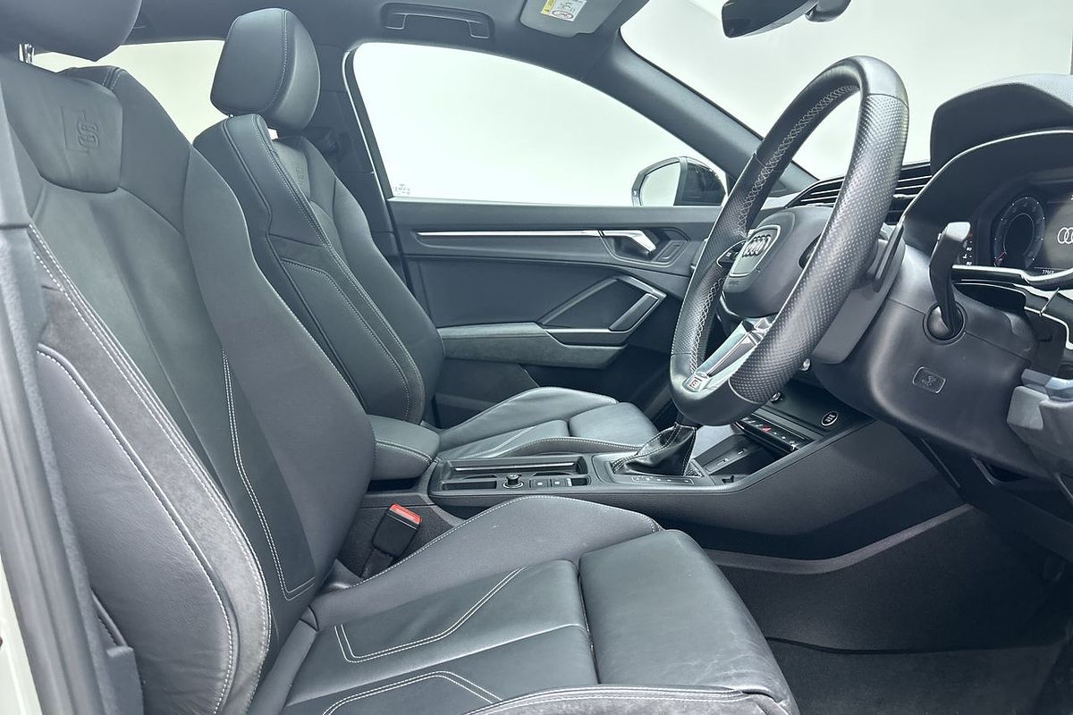 2021 Audi Q3 40 TFSI S line F3