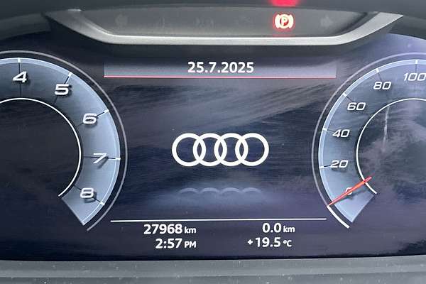 2021 Audi Q3 40 TFSI S line F3