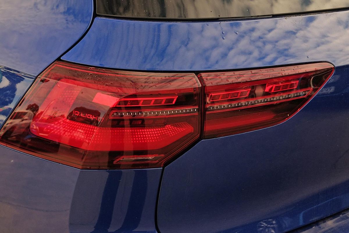 2024 Volkswagen Golf R 8