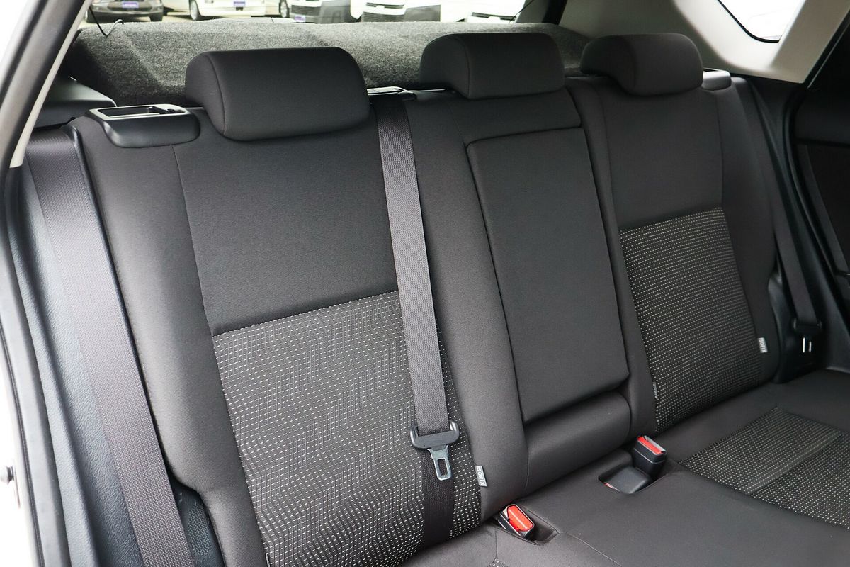 2017 Toyota Corolla Hybrid ZWE186R