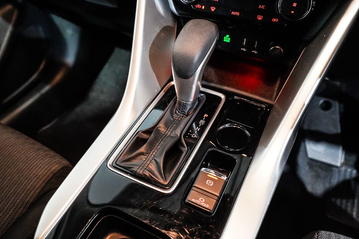 2024 Mitsubishi Eclipse Cross ES YB