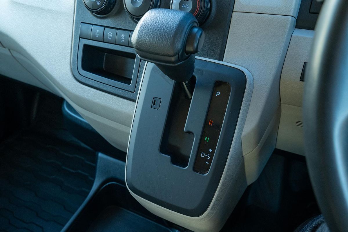 2023 Toyota Hiace GDH300R LWB