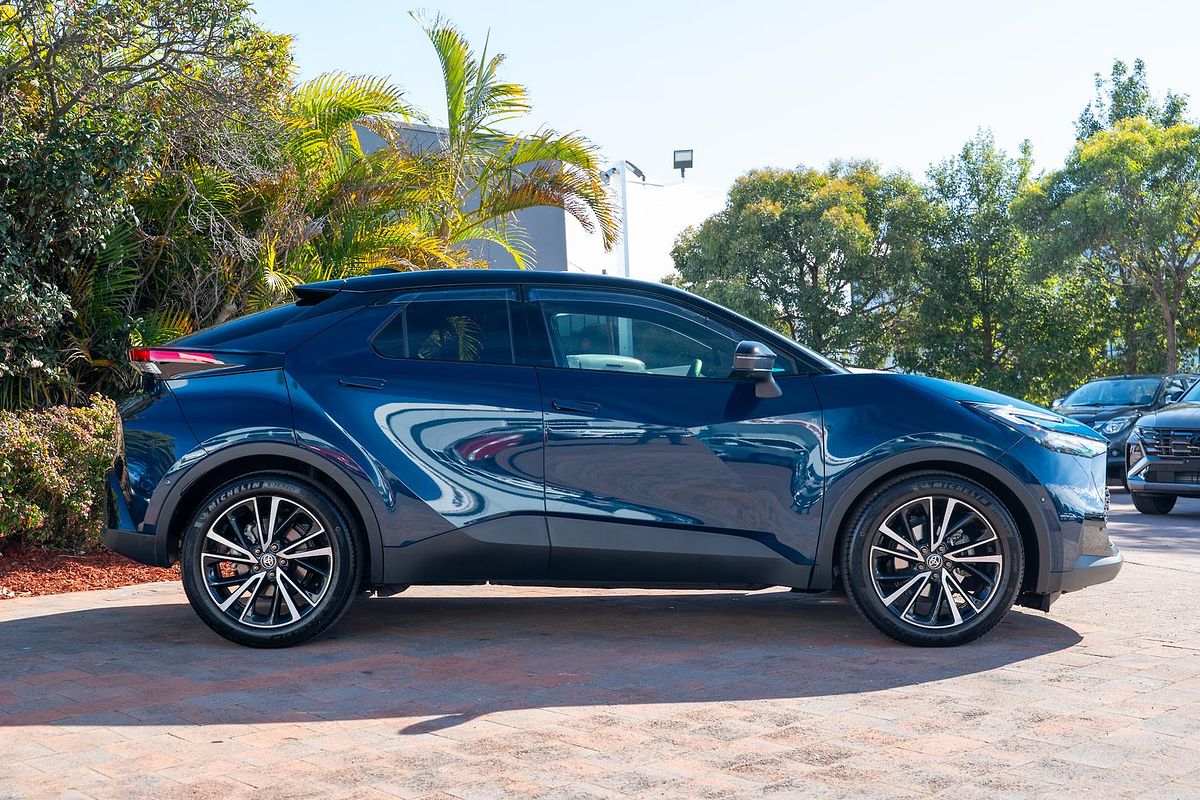 2025 Toyota C-HR Koba ZYX20R