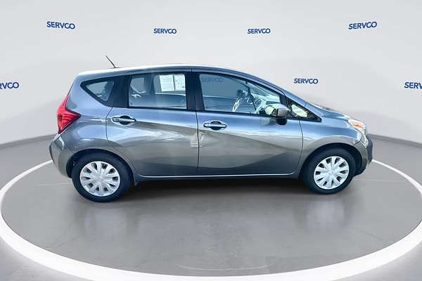 2016 Nissan Versa Note SV