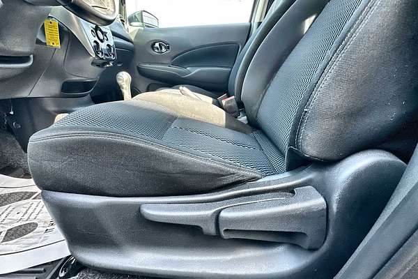 2016 Nissan Versa Note SV
