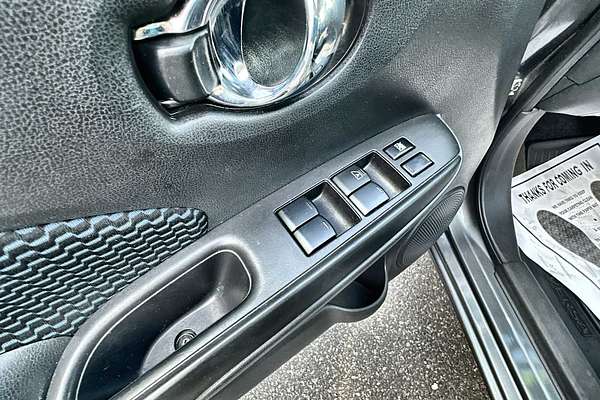 2016 Nissan Versa Note SV