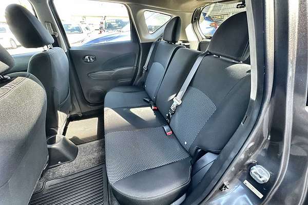 2016 Nissan Versa Note SV