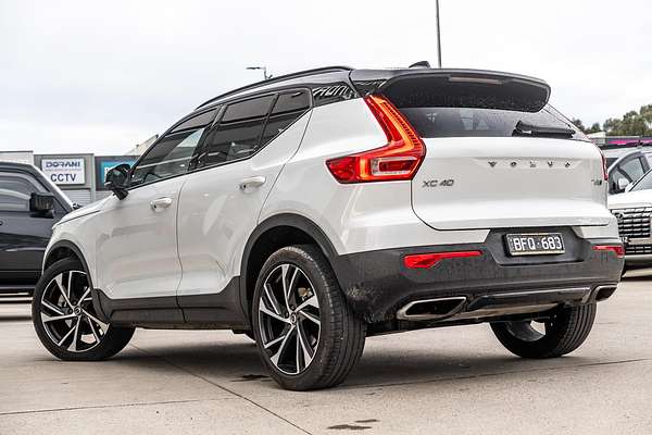 2019 Volvo XC40 T5 R-Design