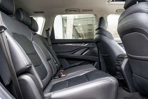 2022 LDV D90 Executive SV9A