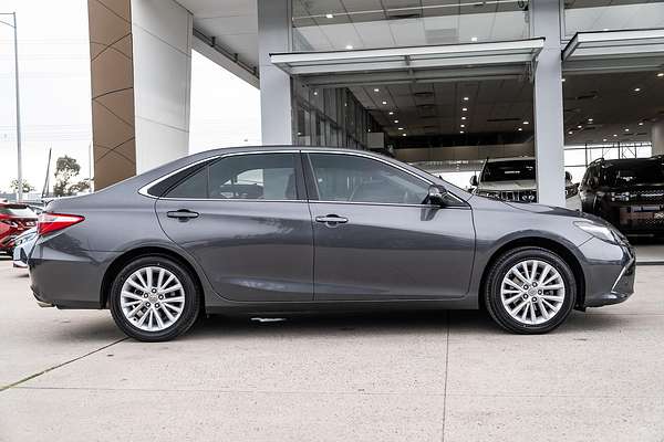 2017 Toyota Camry Atara SL ASV50R