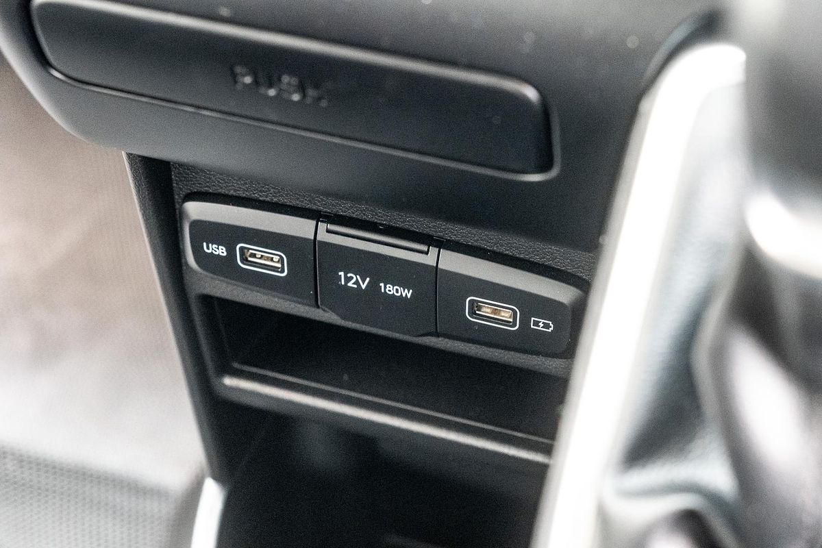 2021 Hyundai STARIA LOAD US4.V1