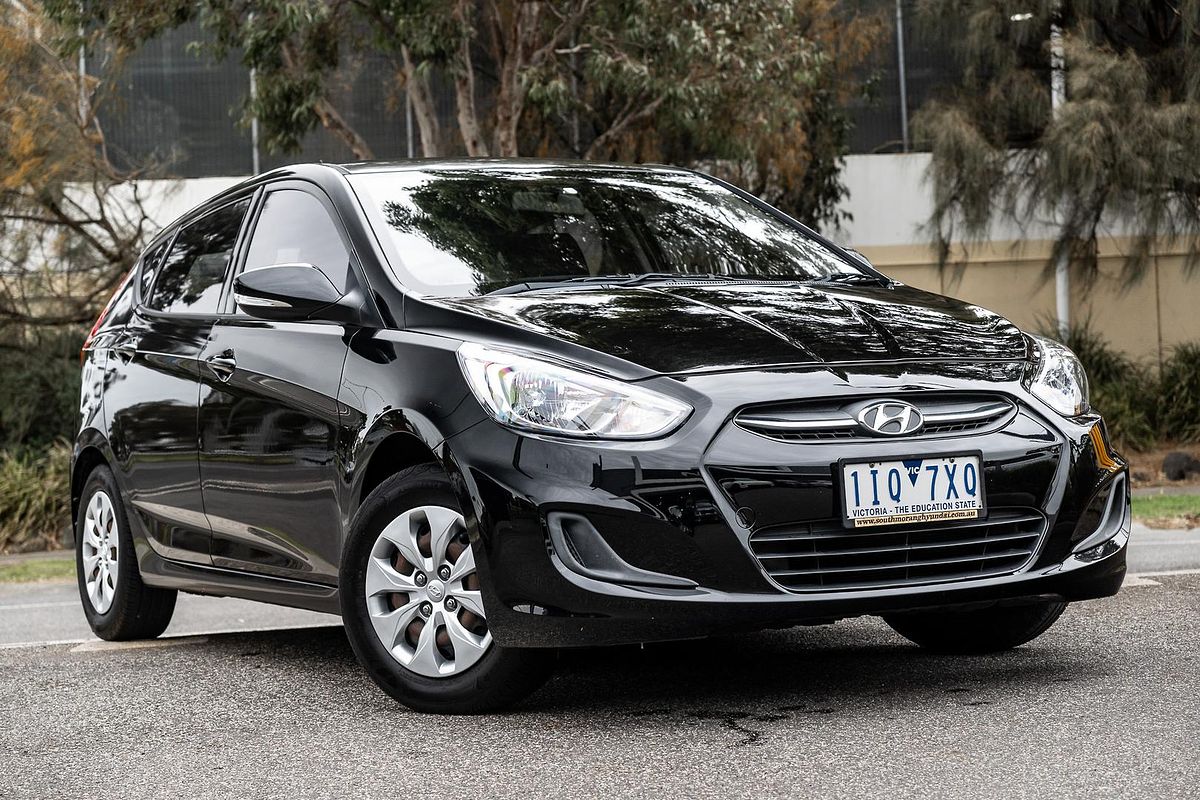 2016 Hyundai Accent Active RB4