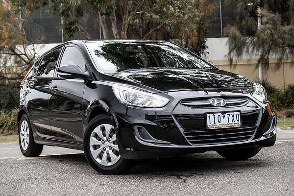 2016 Hyundai Accent Active RB4