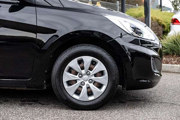 2016 Hyundai Accent Active RB4
