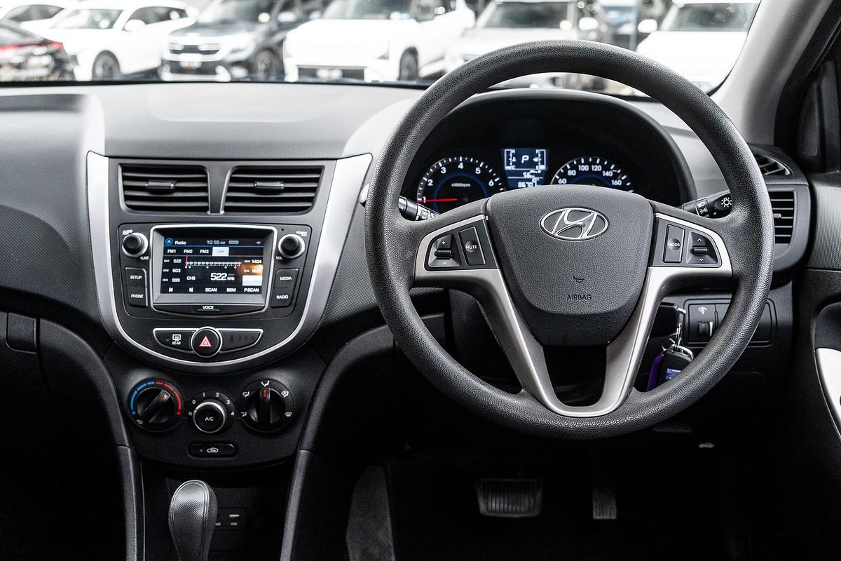 2016 Hyundai Accent Active RB4