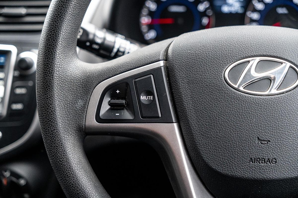 2016 Hyundai Accent Active RB4