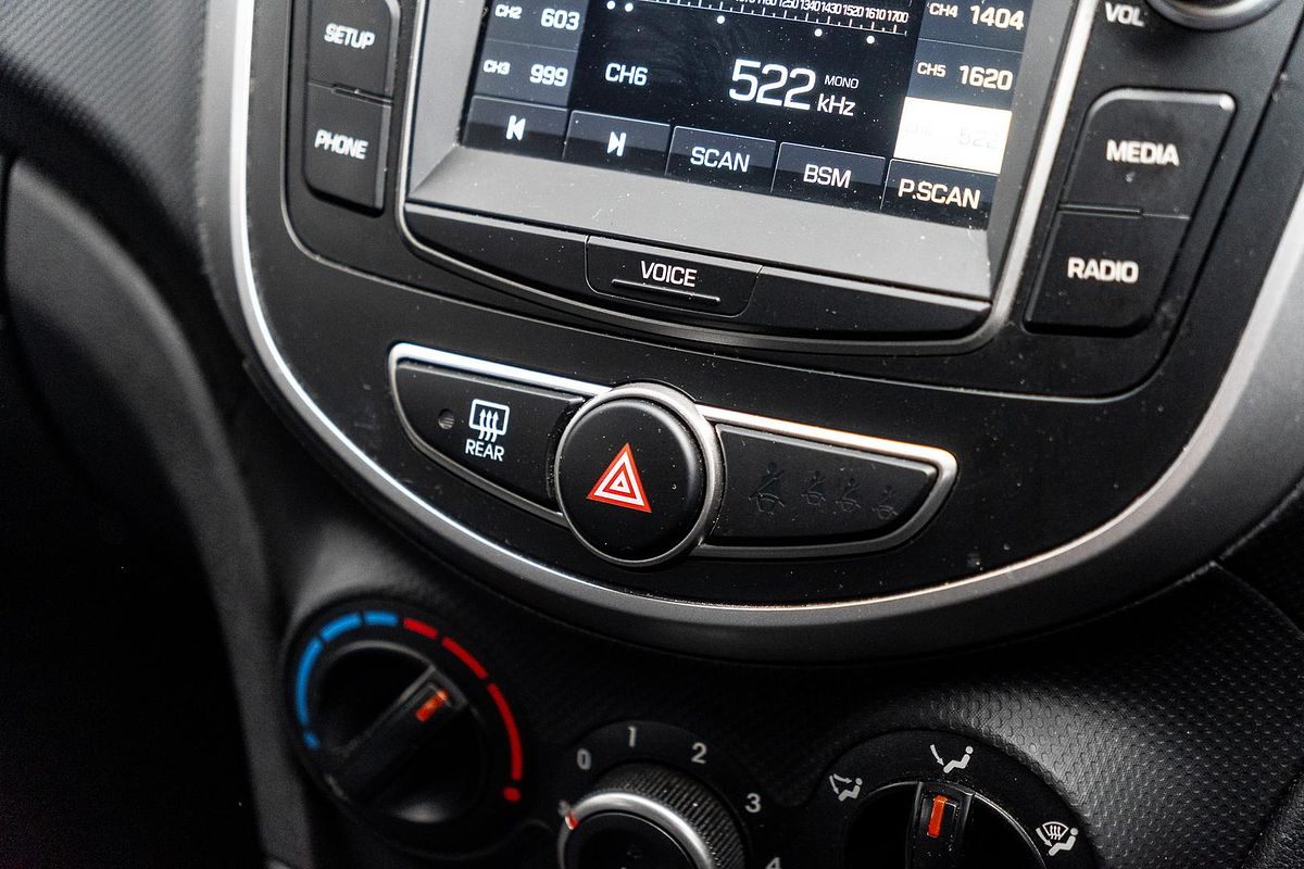 2016 Hyundai Accent Active RB4