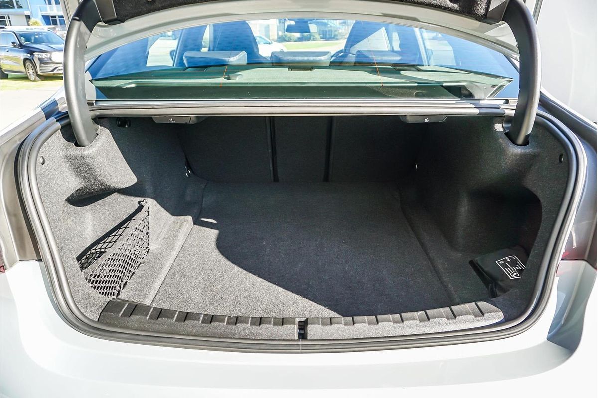 2022 BMW 3 Series 330i M Sport G20 LCI